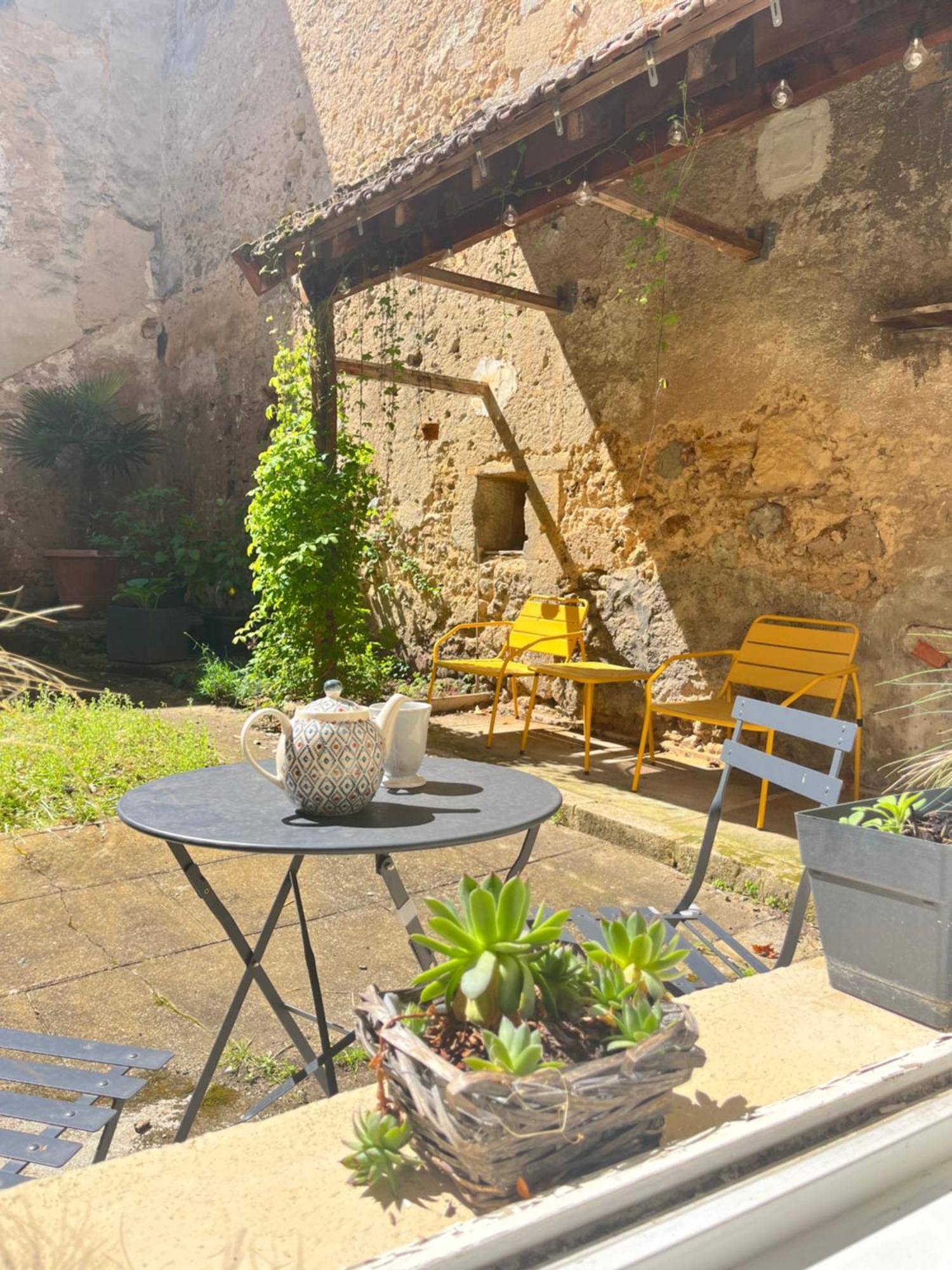 Maison Des Chevilles La Châtre Exterior foto
